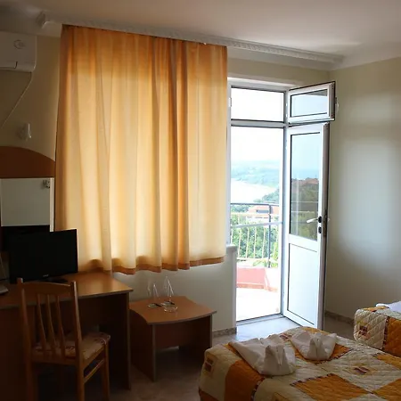 Family Hotel